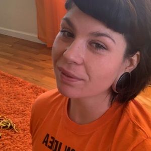 Meet your Posher, Alexandra